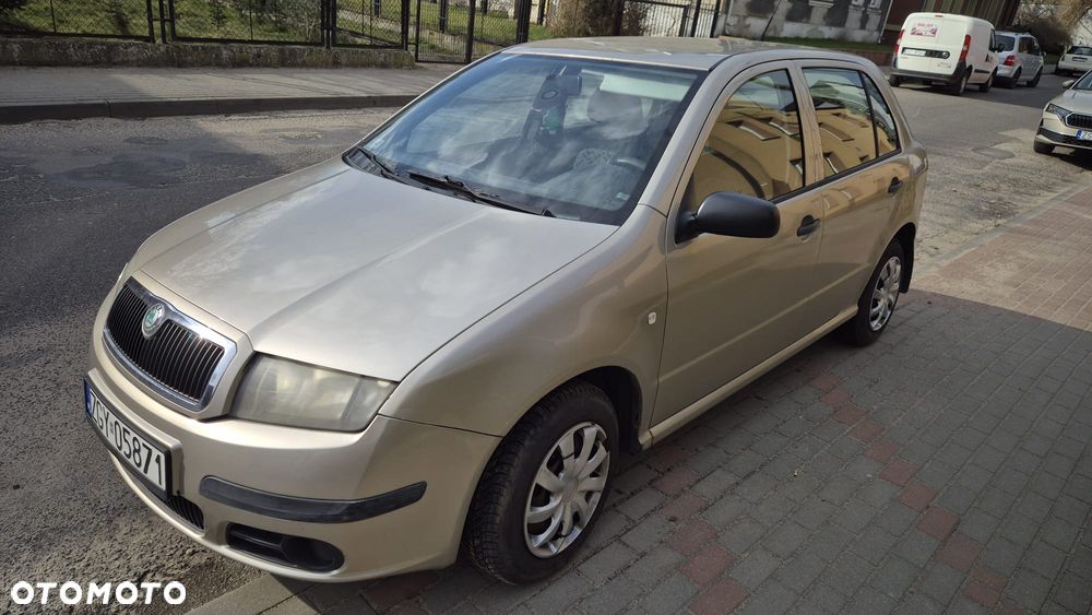 Skoda Fabia 1.4 16V Ambiente - 8