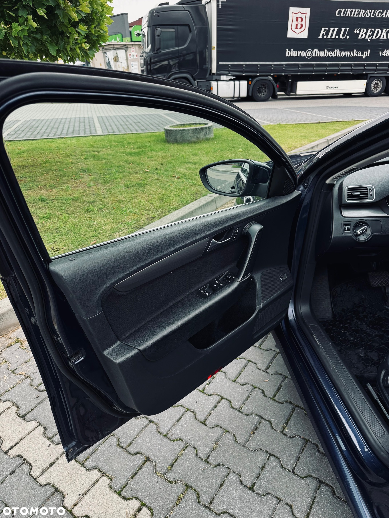 Volkswagen Passat Variant 2.0 TDI DSG BlueMotion Technology Highline - 6