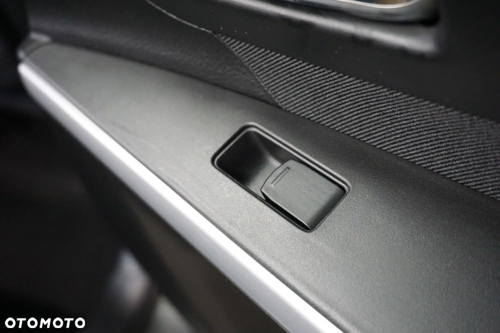 Suzuki SX4 S-Cross 1.6 Comfort - 26