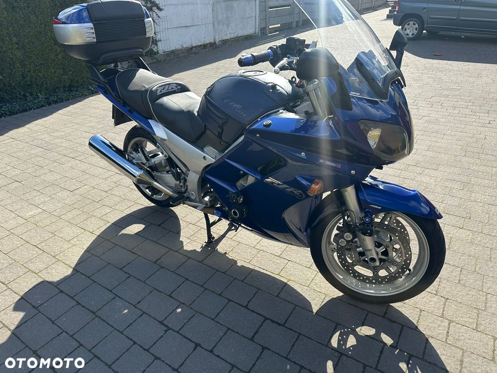 Yamaha FJR - 9