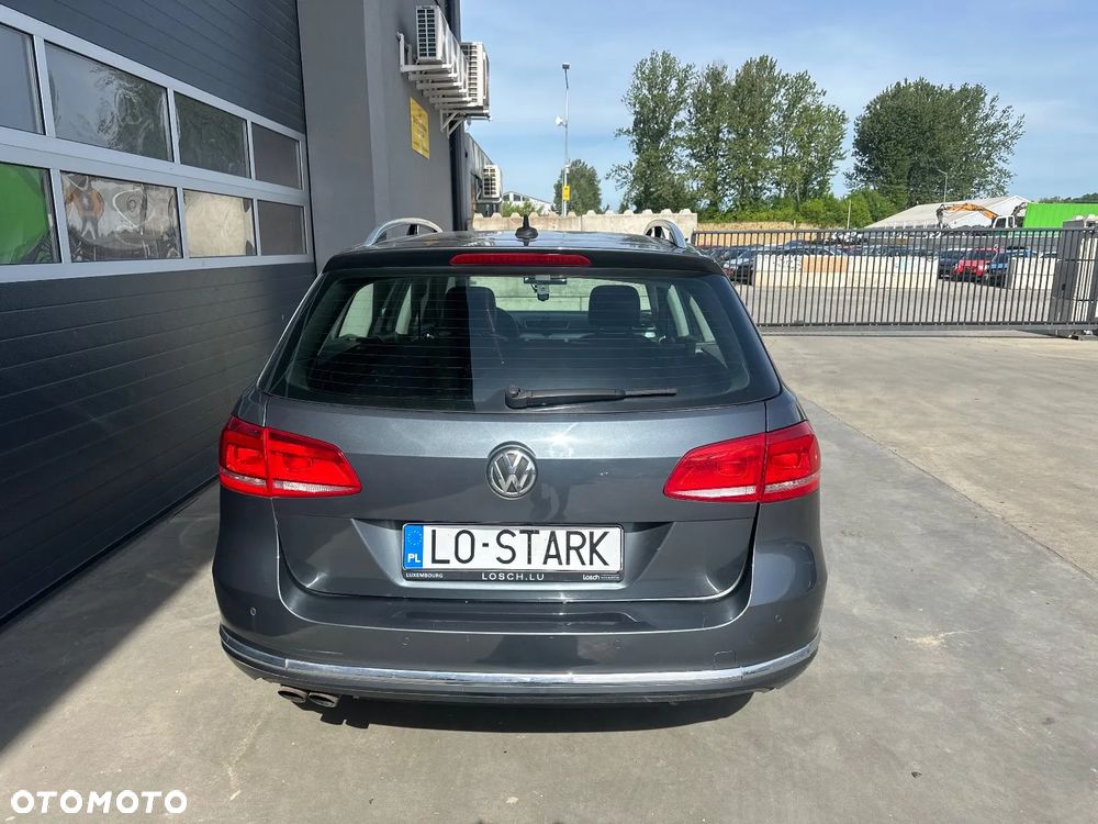 Volkswagen Passat Variant 2.0 TDI BlueMotion Technology Highline - 2