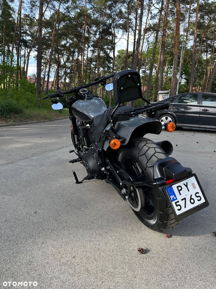 Harley-Davidson Softail Fat Bob - 11