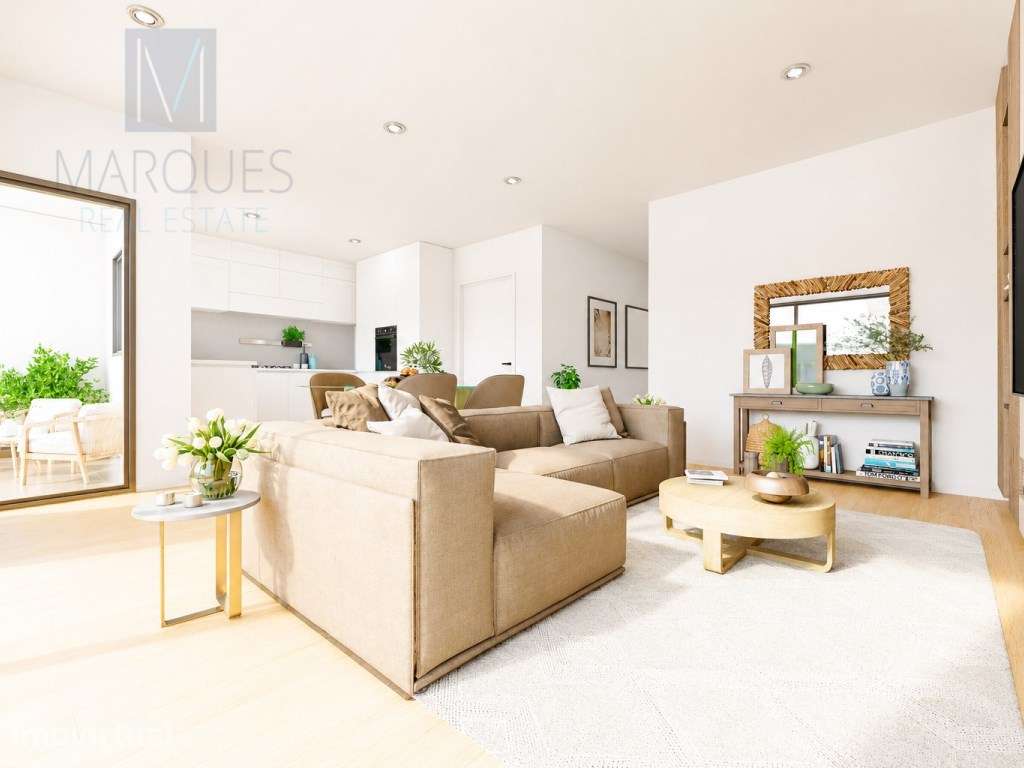 Apartamento T3 com Arrecadação em Santa Marta do Pinhal - Corroios - Grande imagem: 2/7