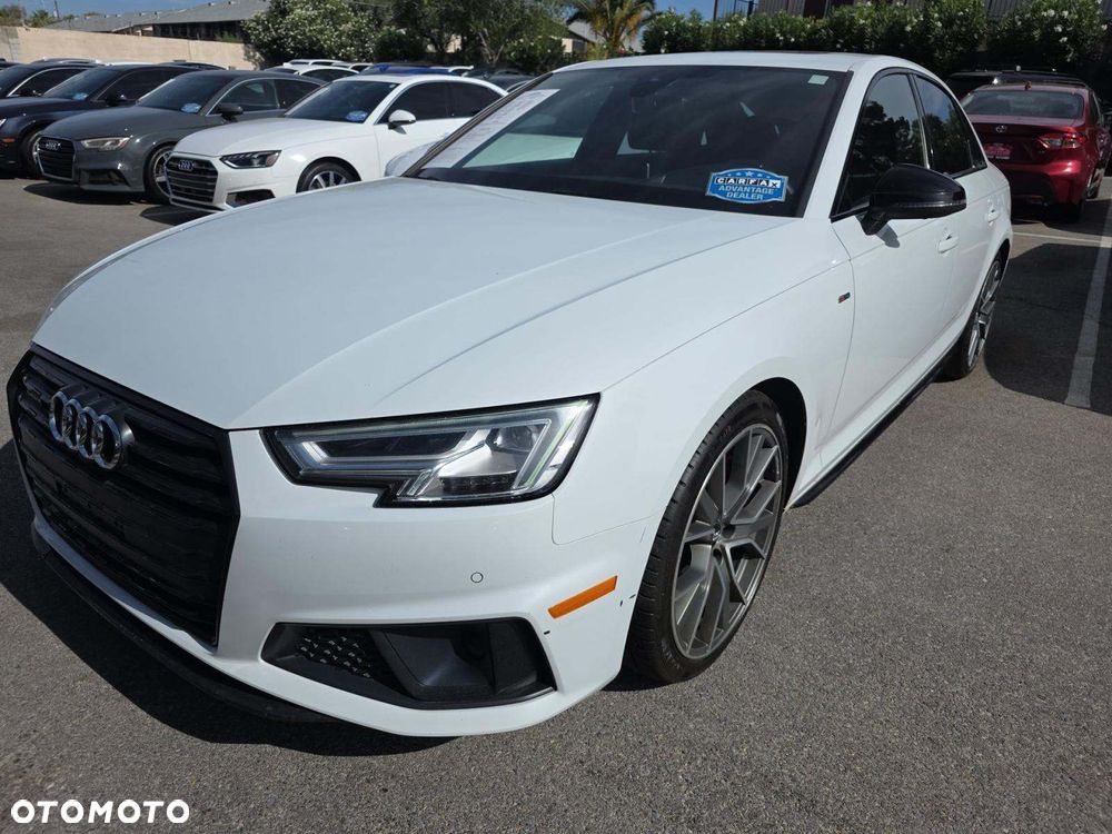 Audi A4 Limousine 45 TFSI quattro S tronic S line