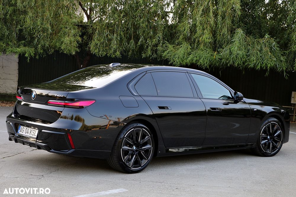 BMW Seria 7 - 4
