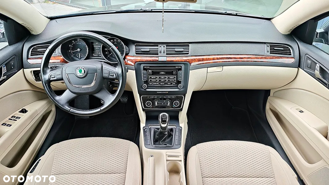 Skoda Superb 1.8 TSI 4x4 Platinum - 33