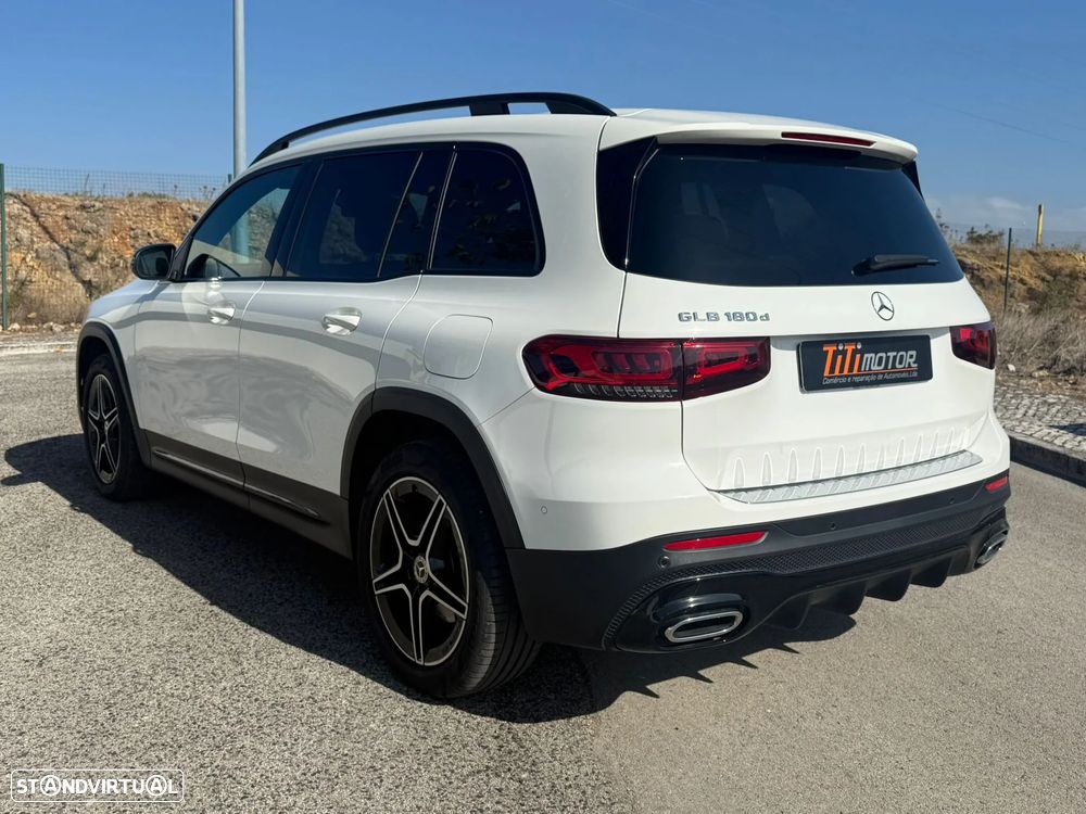 Mercedes-Benz GLB 180 d AMG Line - 4