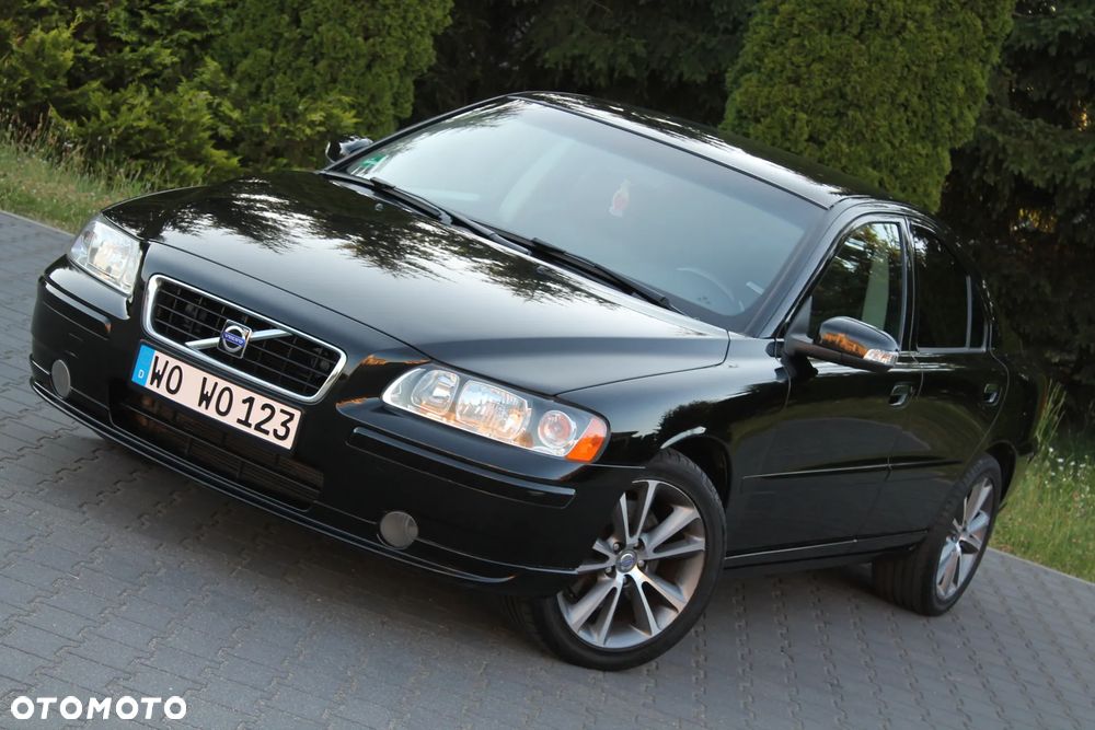 Volvo S60 2.4 Comfort - 4