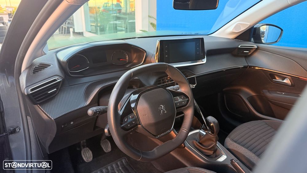 Peugeot 208 1.2 PureTech Active - 10