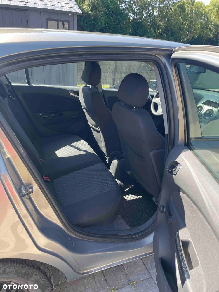 Opel Corsa 1.3 CDTI Essentia - 11