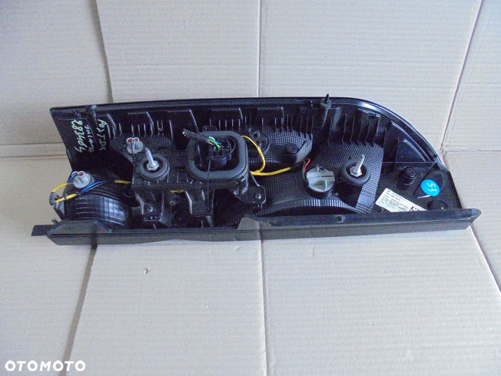 LAMPA TYLNA BLASZAK KAMPER Ducato Jumper Boxer proace 2024- PRAWA 52214491 - 2