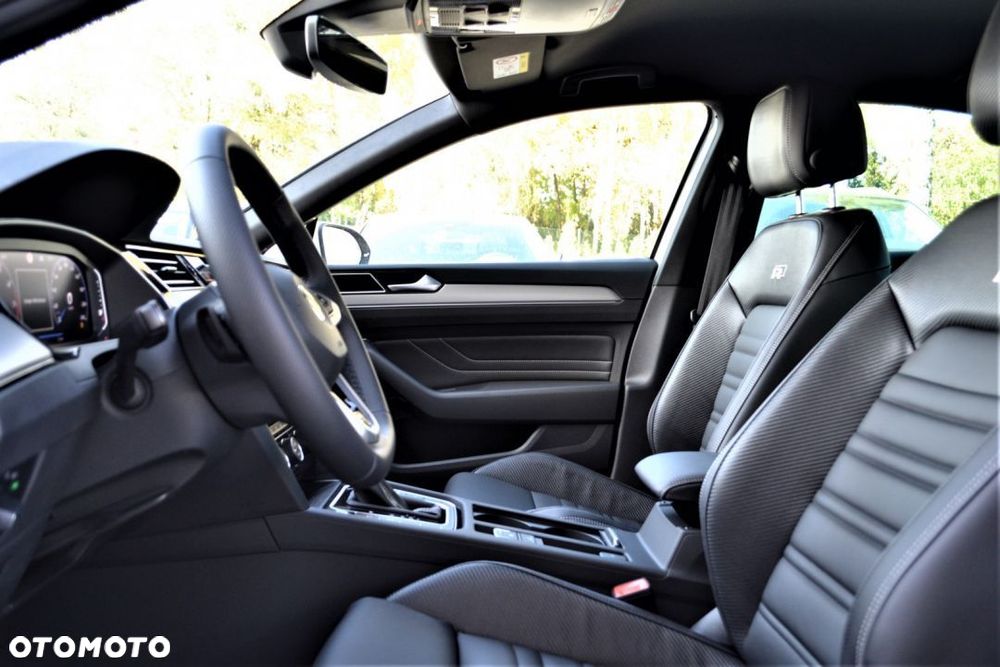 Volkswagen Passat 2.0 TSI Elegance DSG - 4