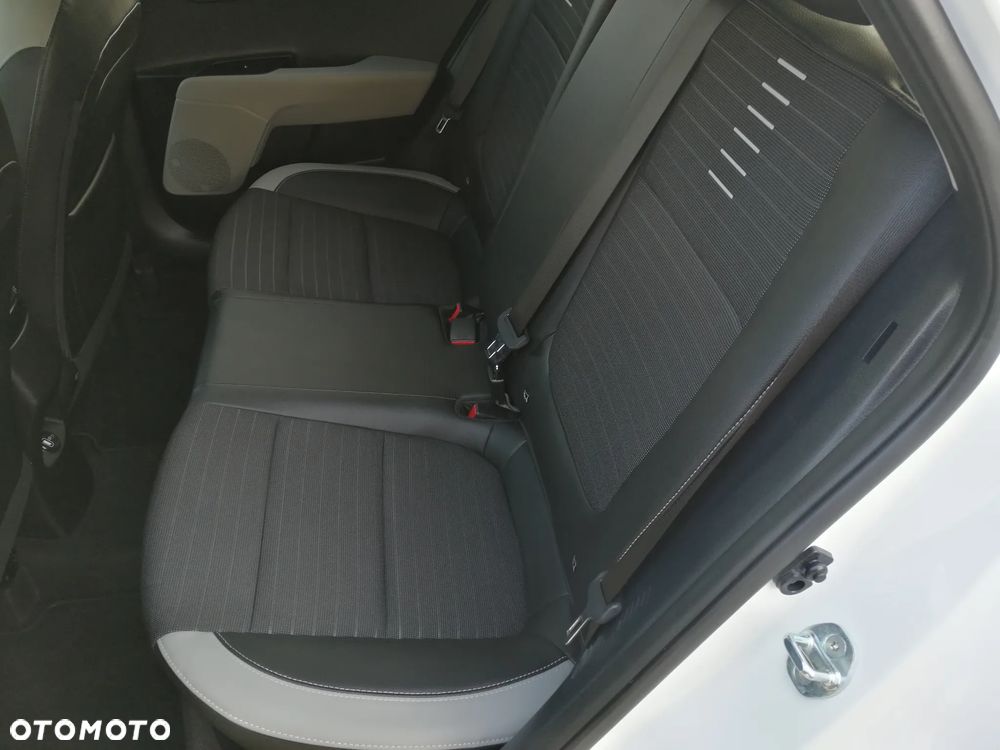 Kia Stonic 1.0 T-GDI MHEV L Business Line - 26