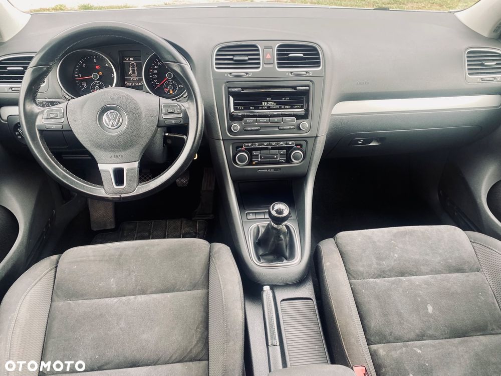 Volkswagen Golf 2.0 TDI DPF Highline - 21