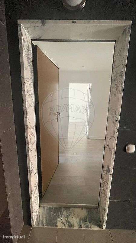 Apartamento T2 para arrendamento - Grande imagem: 3/21