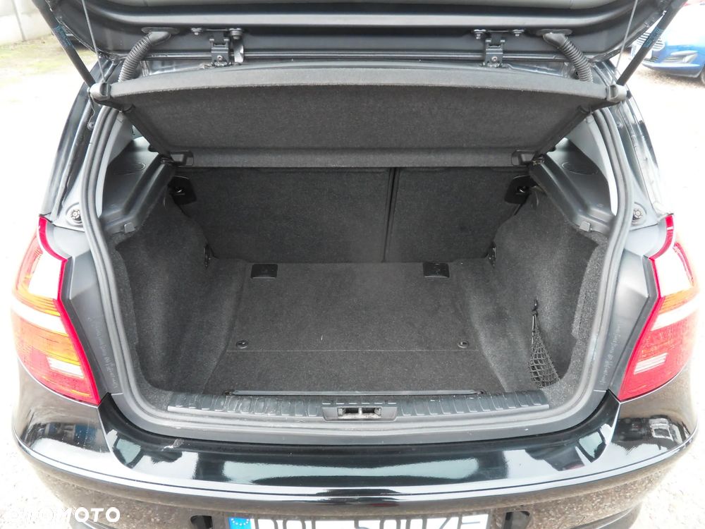 BMW Seria 1 116d - 9