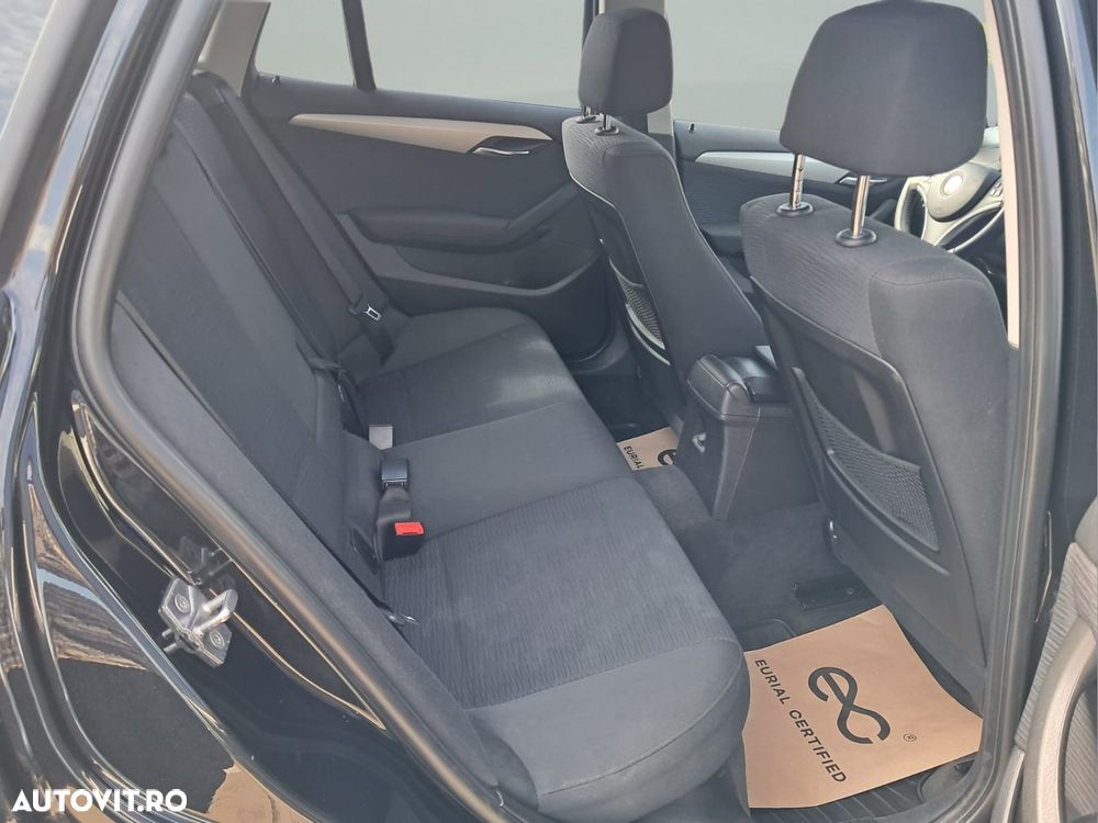 BMW X1 sDrive18d - 10