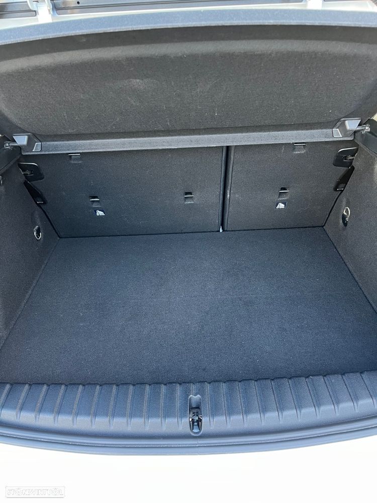 BMW 116 i Advantage - 11