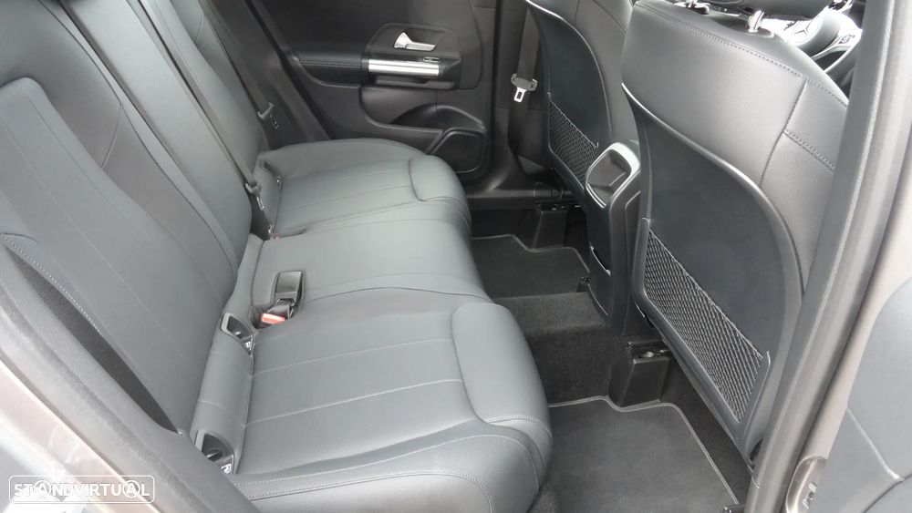 Mercedes-Benz GLA 250 - 22