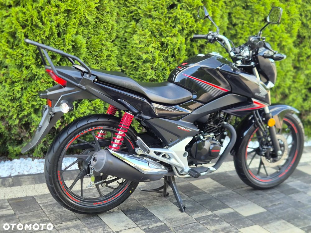 Honda CBF - 3
