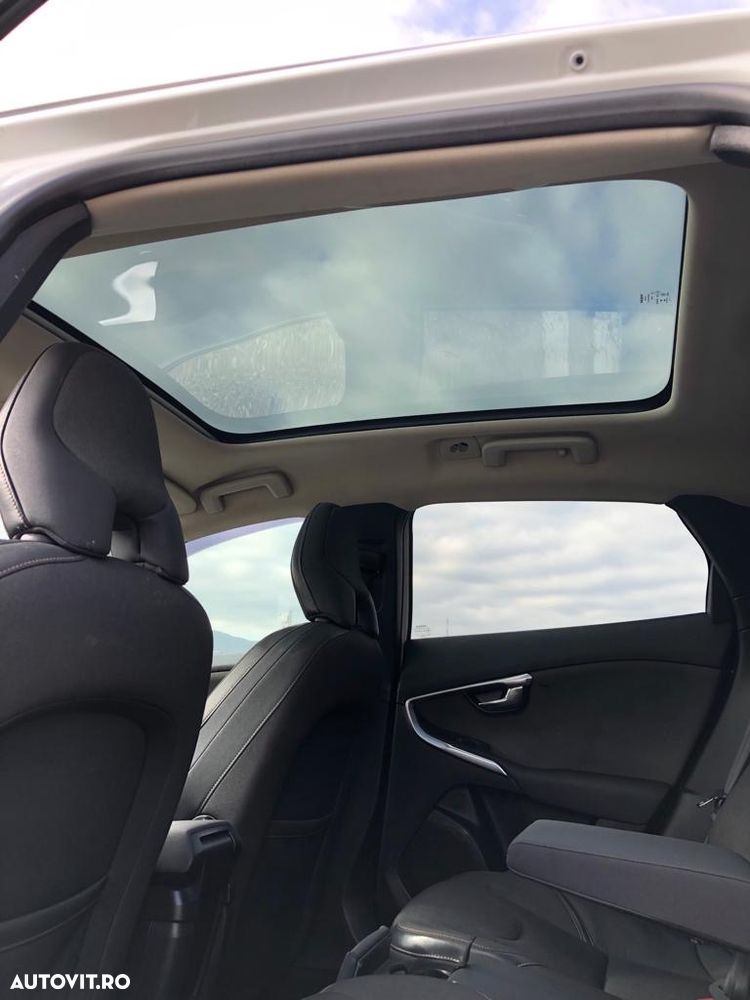 Volvo V40 Cross Country D2 - 5