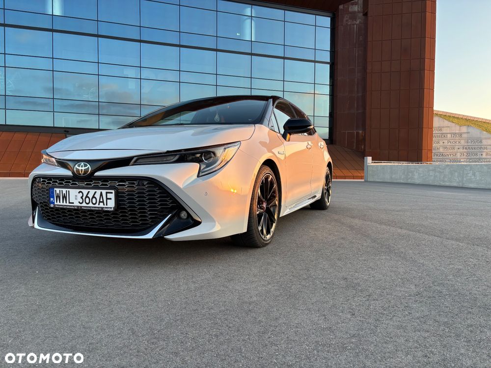 Toyota Corolla 2.0 Hybrid GR Sport - 2