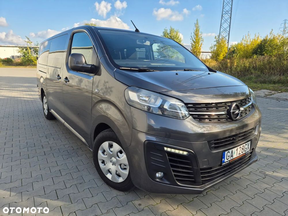 Opel Vivaro - 11