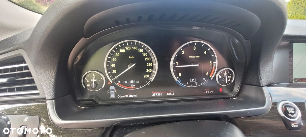 BMW Seria 5 525d xDrive Luxury Line - 15