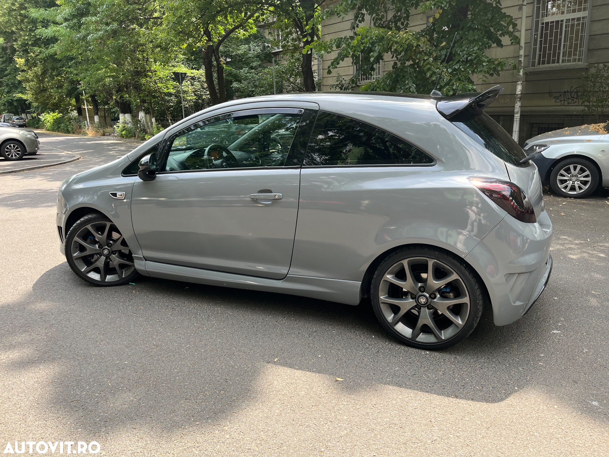 Opel Corsa 1.6 Turbo OPC - 16