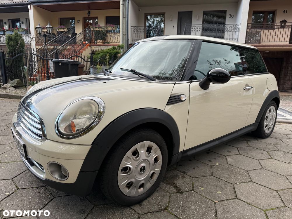 MINI ONE Standard - 4