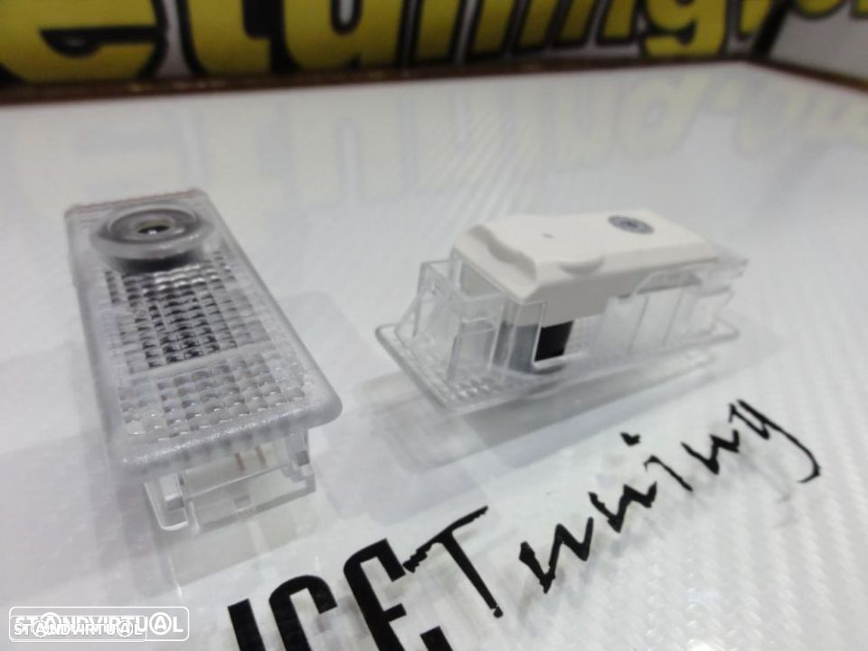 Luz de cortesia para portas com Projector em Led com logo Mini - 4