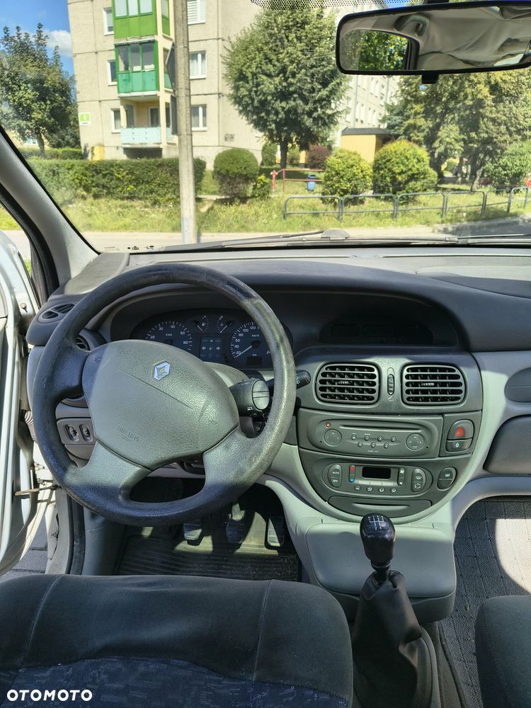 Renault Scenic - 7