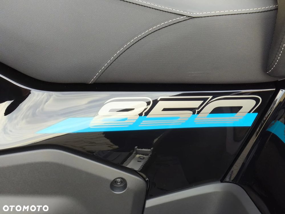 CFMoto CForce - 16