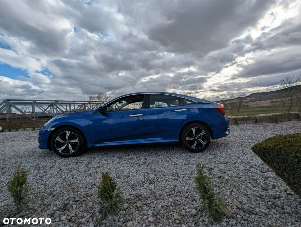 Honda Civic - 10