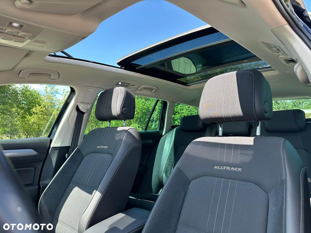 Volkswagen Passat Alltrack 2.0 TDI SCR DSG 4Motion - 22