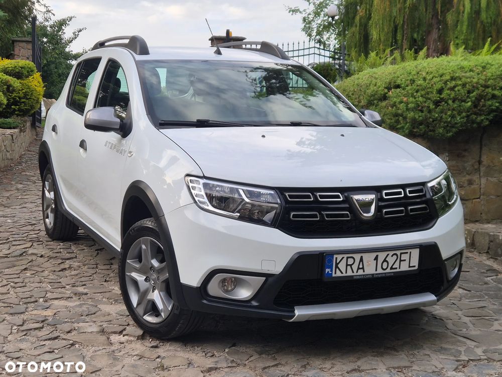 Dacia Sandero Stepway TCe 90 (S&S) Celebration - 3