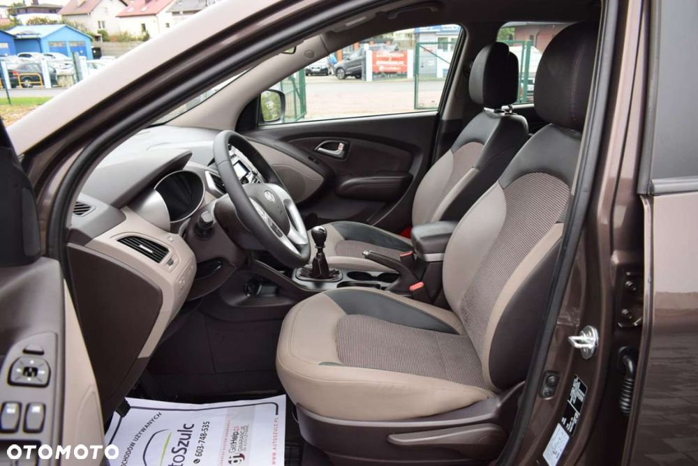 Hyundai ix35 - 16