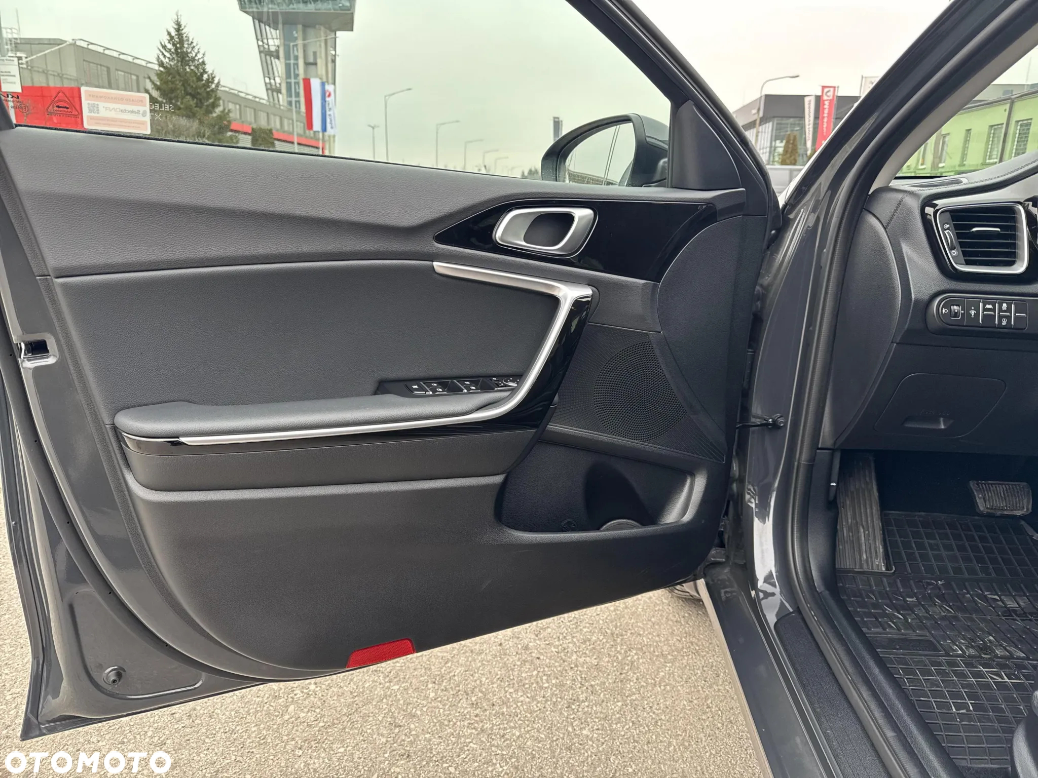 Kia Ceed 1.5 T-GDI L DCT - 10