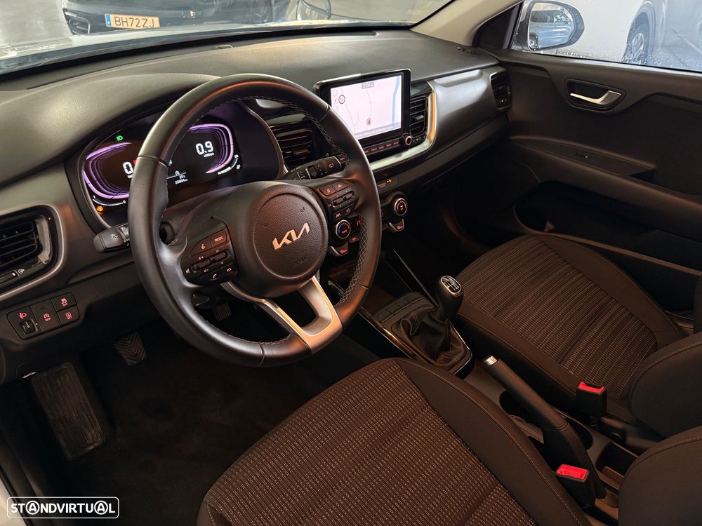 Kia Stonic - 7