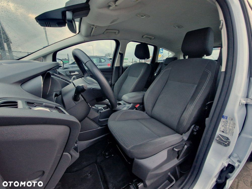 Ford C-MAX - 18