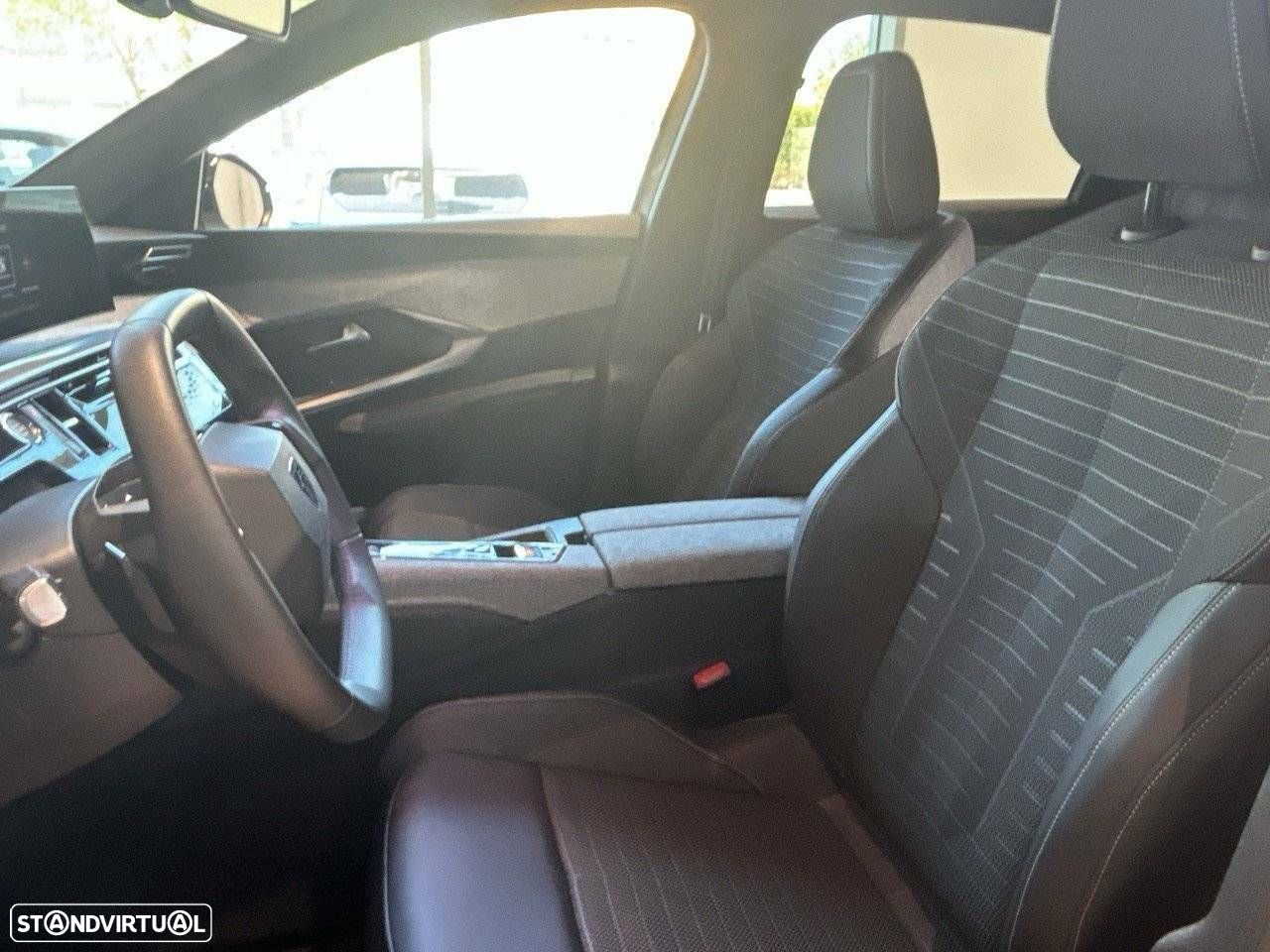 Peugeot 3008 1.2 Hybrid Allure e-DCS6 - 9