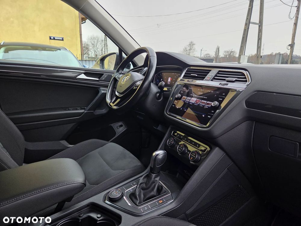 Volkswagen Tiguan Allspace 2.0 TSI 4Mot Highline DSG - 18