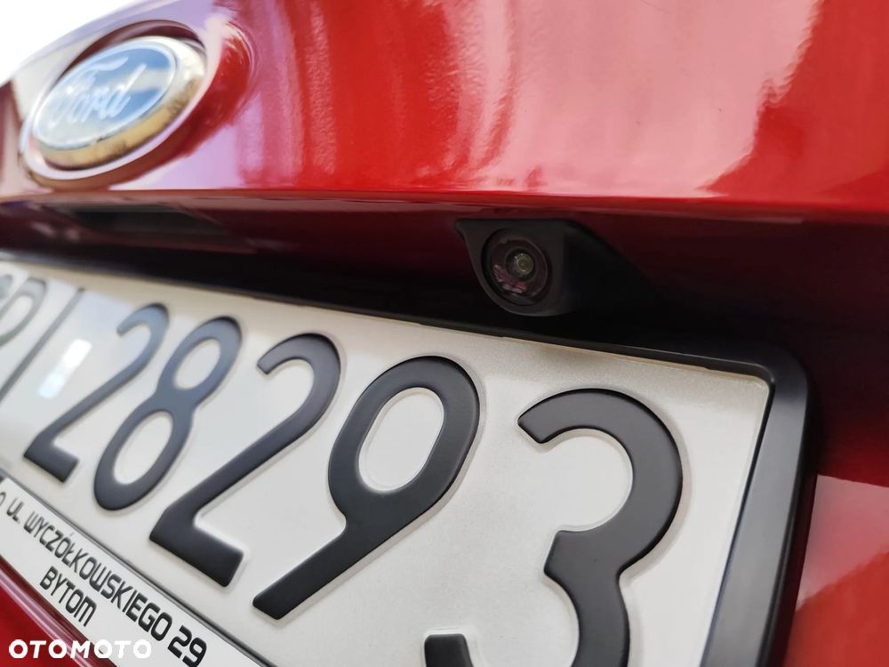 Ford Focus Turnier 1.5 EcoBlue Start-Stopp-System TITANIUM - 26