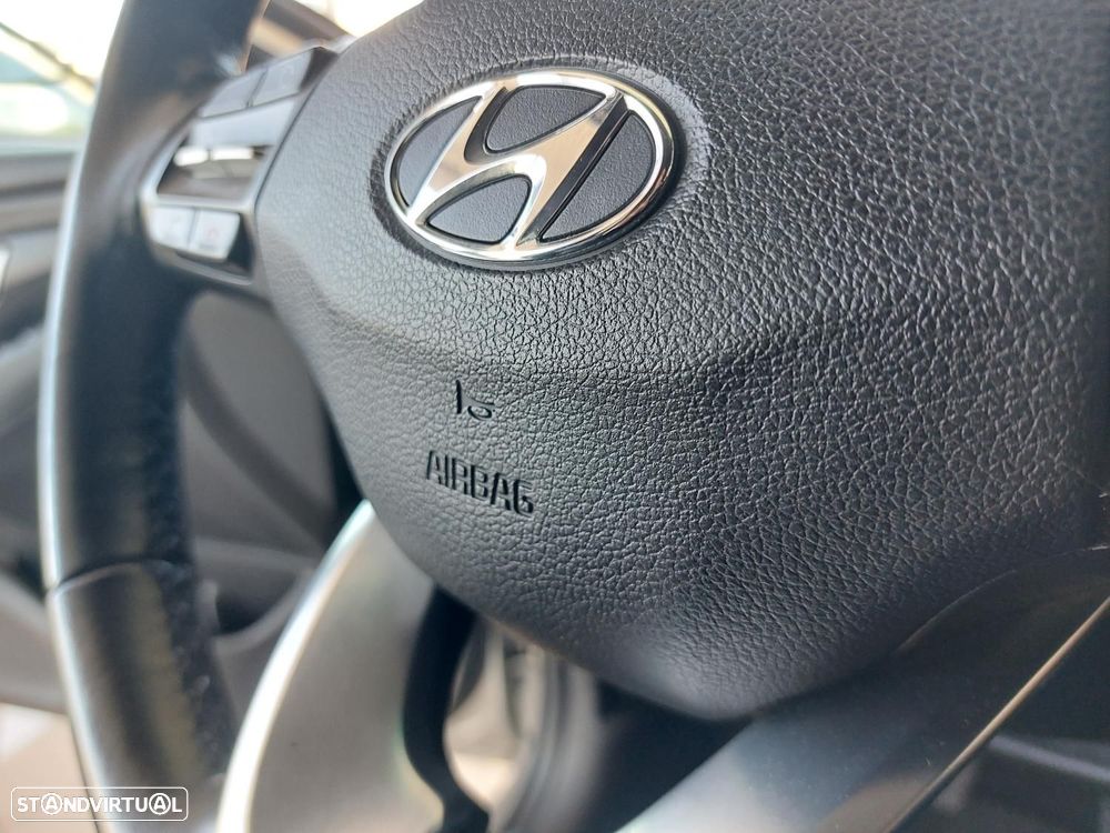 Hyundai i30 SW 1.6 CRDi Style - 23