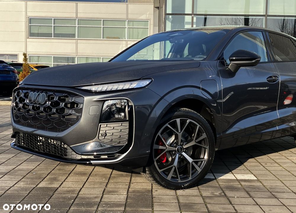 Audi Q3 Sportback - 5