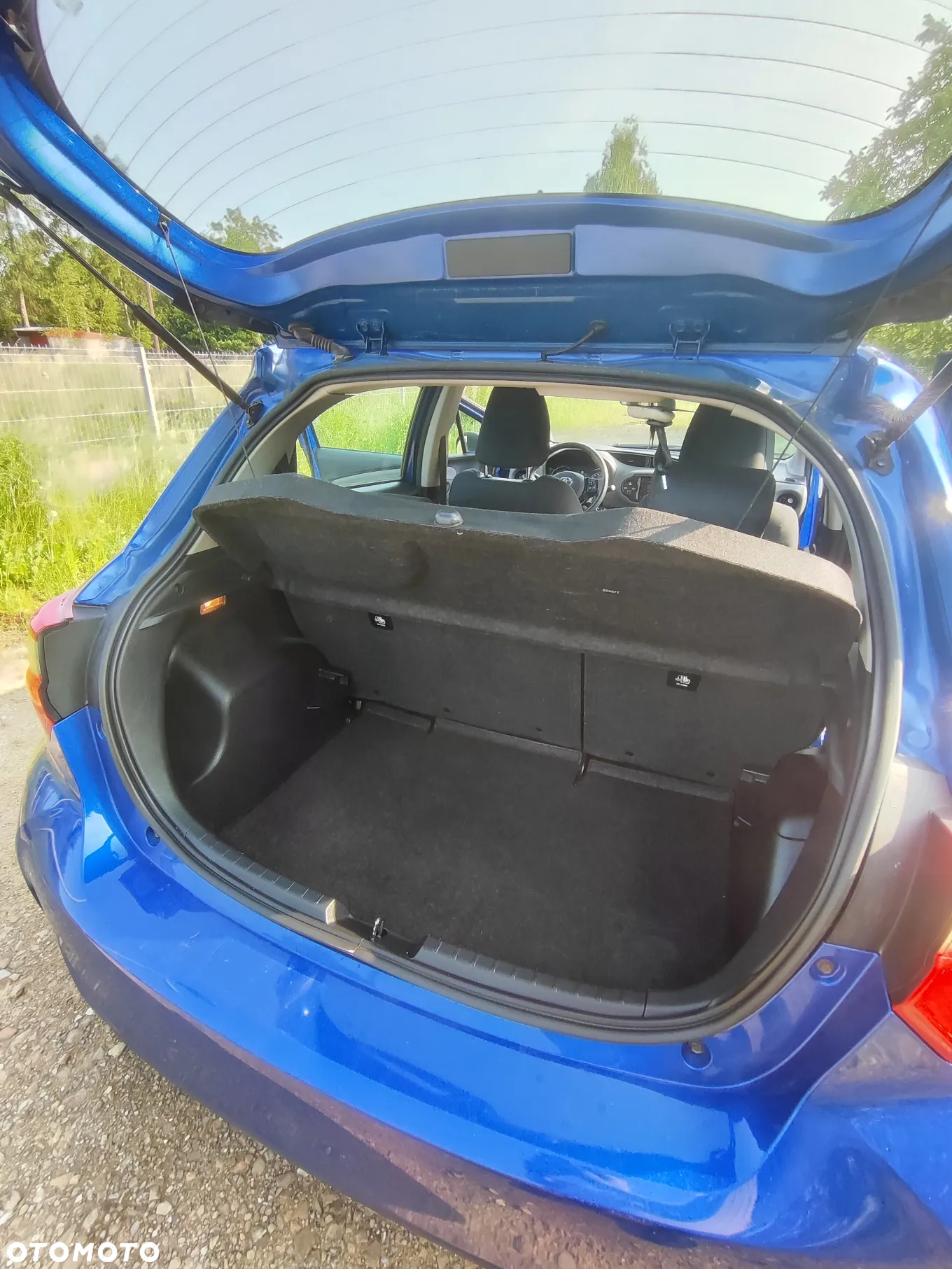 Toyota Yaris 1.5 Premium - 10