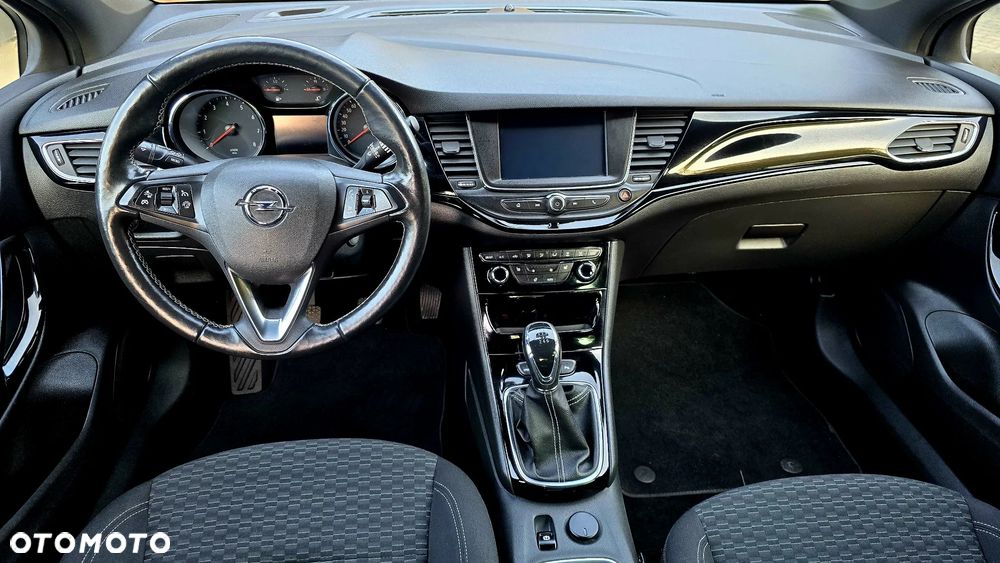 Opel Astra 1.4 Turbo Start/Stop Dynamic - 19