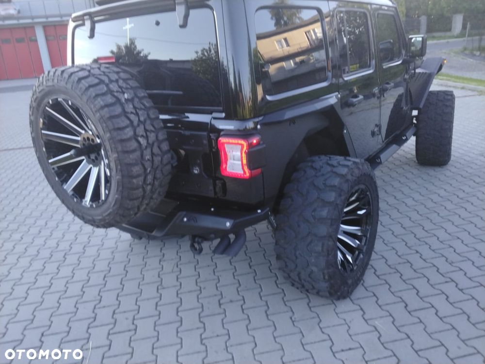 Jeep Wrangler - 14