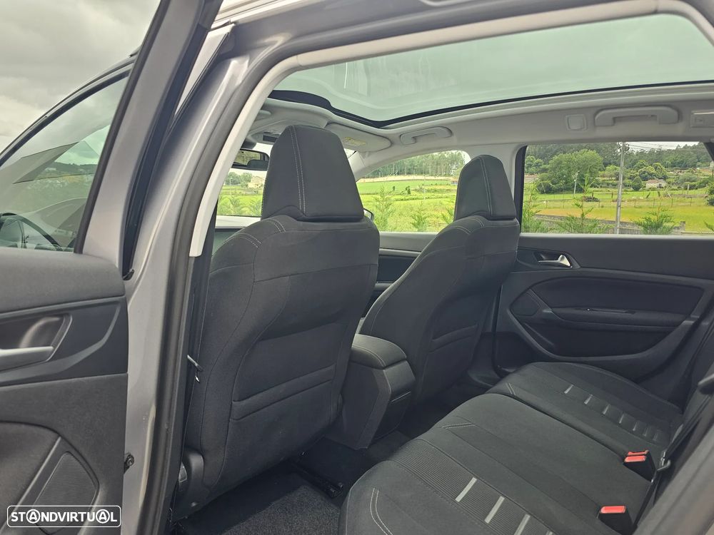 Peugeot 308 SW 1.6 e-HDi Allure J17 - 19