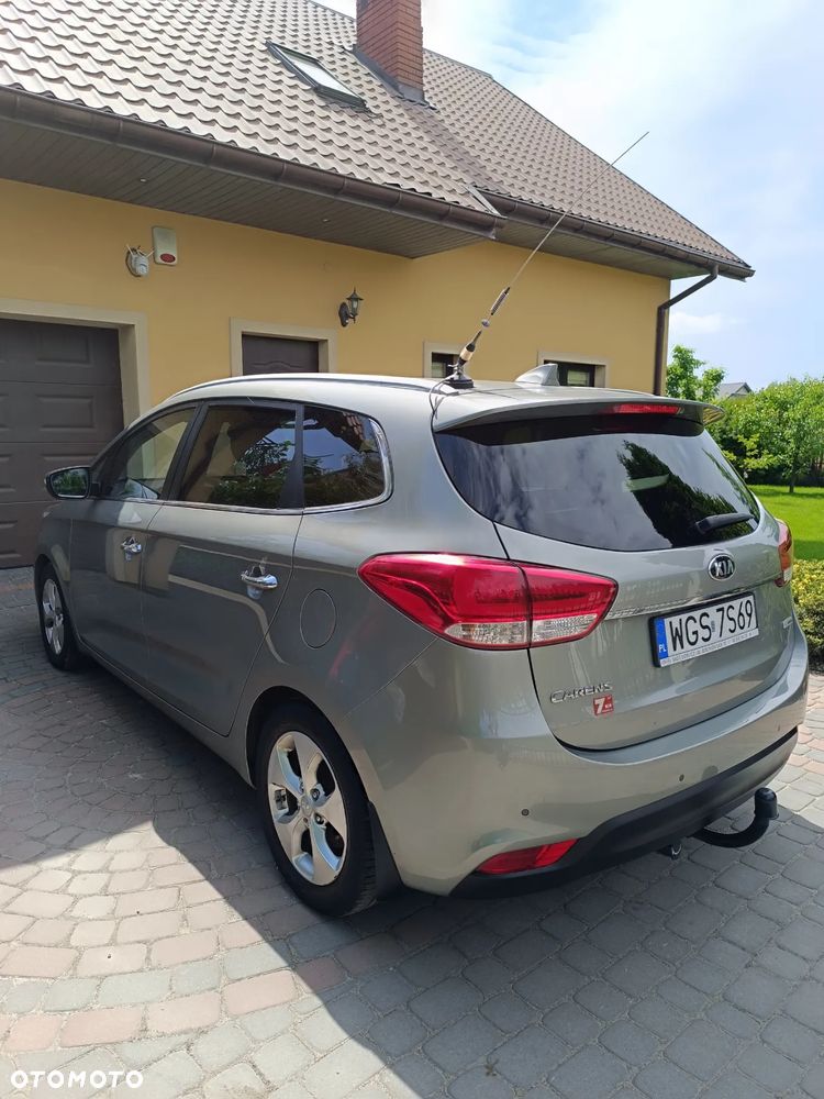 Kia Carens 1.6 GDI Business Line EU6 - 3